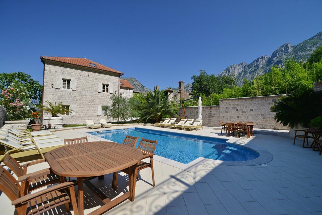 Vila Nikcevic Apartments Kotor Exteriör bild